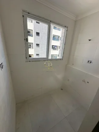 Imagem Apartamento à venda em Praia Grande-SP, Caiçara: 1 quarto, 1 sala, 1 banheiro, 1 vaga, 50m² de área.