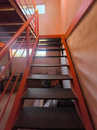 Imagem Glapão Comercial No Recanto Do Bosque De Frente Para Avenida