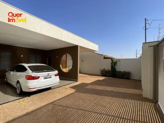 Imagem Casa Moderna e Completa à Venda ? Móveis Planejados, Escritório, Jardim e Segurança