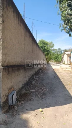 Imagem Lote à venda no Centro de Cavalcante, 1121,58m² de área útil. Oportunidade por R$500 mil!