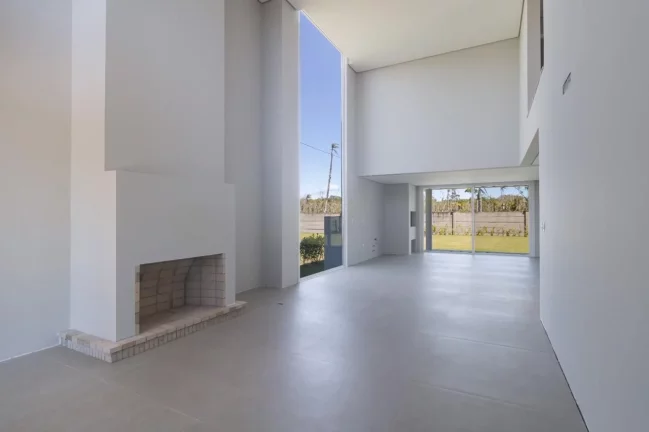 Imagem Casa de condomínio à venda em Torres, Centro, com 4 quartos, 260m²