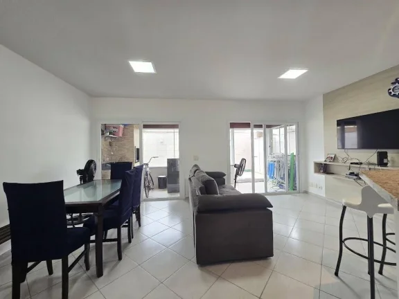 Imagem Casa a venda no Charmoso condomínio Villaggio Terrazza em Peruíbe