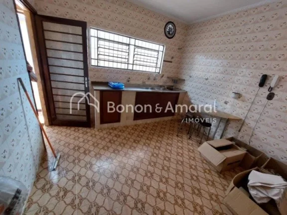 Imagem Casa a venda no Jardim Eulina em Campinas!

Casa localizada na parte alta do Bairro em uma rua muito...