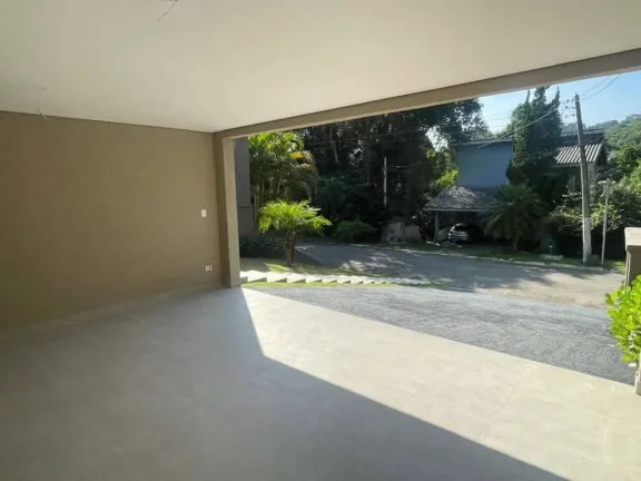Imagem Cond. Vila Verde (Km 36 R.Tavares) - Zero Km, moderna, 3 sts, piscina!