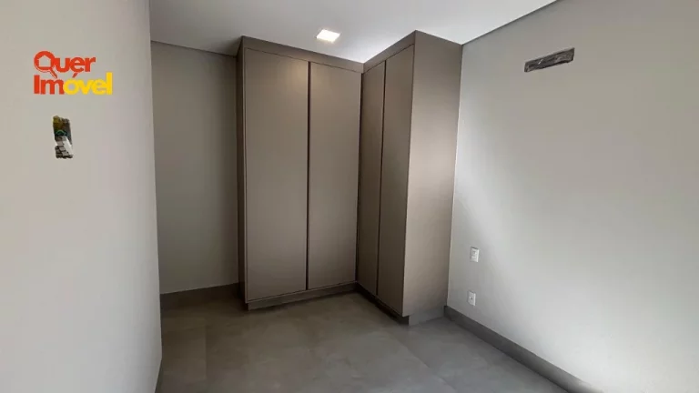 Imagem Casa em Condomínio de Luxo em Ribeirão Preto-SP: 3 Quartos, 3 Suítes, 4 Banheiros, 4 Vagas de Garagem, 192m². Venha Conferir!
