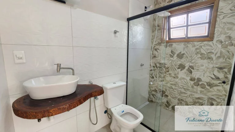 Imagem Casa recém reformada no Perequê Açú
