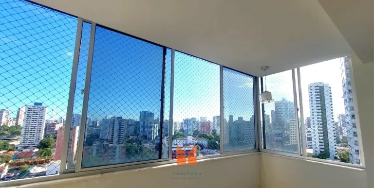 Imagem Lindo e reformado apartamento com 213m2 no Espinheiro!