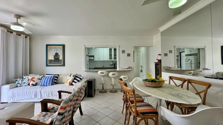 Imagem Apartamento de Alto Padrão à Venda em Riviera de São Lourenço Módulo 06: 3 Quartos, 1 Suíte, 2 Salas, 2 Vagas, 102m² - Imperdível!
