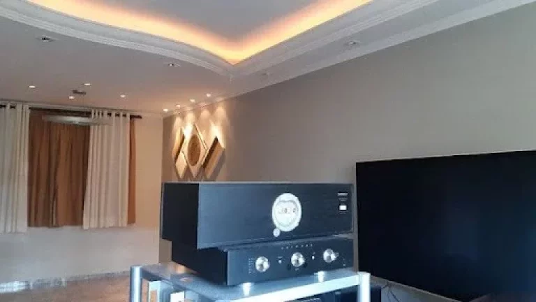Imagem Sobrado com 3 dormitórios à venda, 164 m² por R$ 740.000,00 - Jardim Vila Galvão - Guarulhos/SP