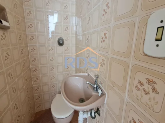 Imagem Apartamento a Venda de 72m² com 2 dormitórios com linda vista. Apartamento precisa de reforma. Estuda proposta.