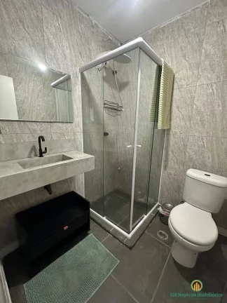 Imagem Linda casa moderna com 3 suítes e área de lazer com piscina em condomínio