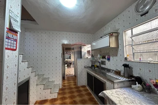 Imagem Casa á venda com 3 quartos com 99m² em Costa Barros.Rio de Janeiro.