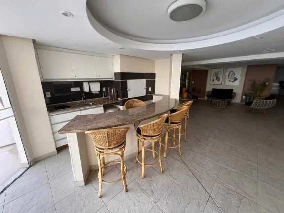 Imagem Apartamento frente mar com 3 suítes e 4 vagas de garagem em Balneário Camboriú