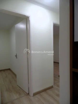 Imagem Excelente apartamento, reformado, rico em armários planejados, ótima localização!
Térreo, 3 qua...