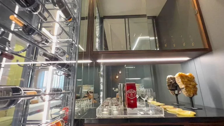 Foto do imóvel: Apartamento para Venda em Maringá / PR no bairro Centro