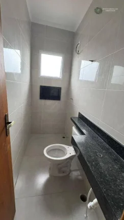 Imagem Sobrado com 2 dormitórios à venda, 49 m² por R$ 350.000 - Maracanã - Praia Grande/SP