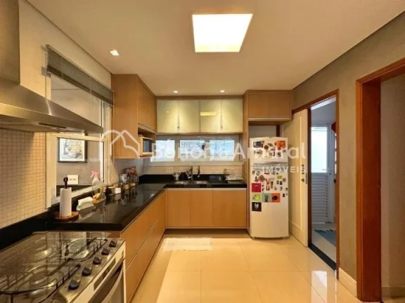 Imagem Seja bem-vindo ao seu futuro lar! Esta deslumbrante casa em condomínio, com 189m² de área de cons...