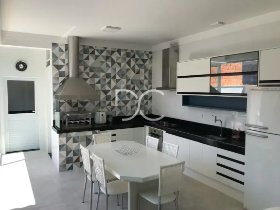 Imagem Ibiti Reserva - Venda Sobrado | AC: 306,26m² | AT: 250m² | 03 Suítes | 05 Ban | 04 Vagas