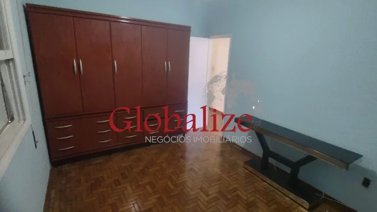 Imagem Oportunidade!!! Apartamento de 3 dormitórios com suíte dependência de empregada completa no bairro do Macuco em Santos (SP) por R$.510.000,00 .