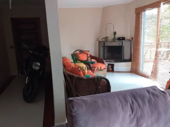 Imagem Casa com 3 Quartos à Venda, 220 m² em Granja Viana Ii - Cotia