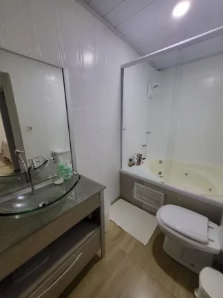 Imagem Casa com 3 dormitórios à venda, 237 m² por R$ 980.000,00 - Vila Idalina - Poá/SP
