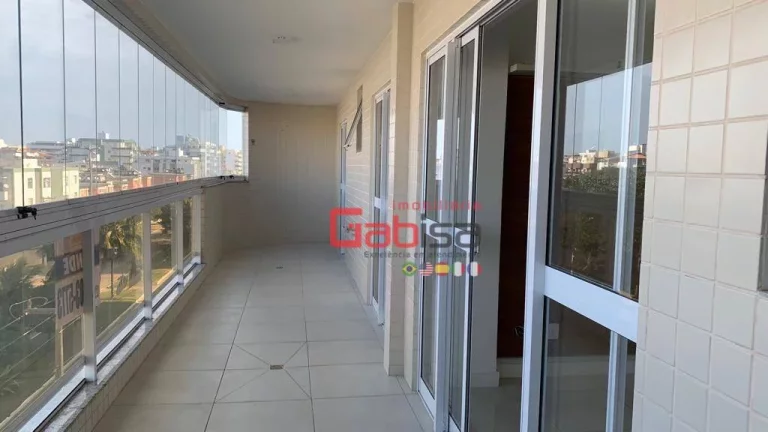 Imagem Apartamento com 2 dormitórios à venda, 100 m² por R$ 535.000,00 - Braga - Cabo Frio/RJ