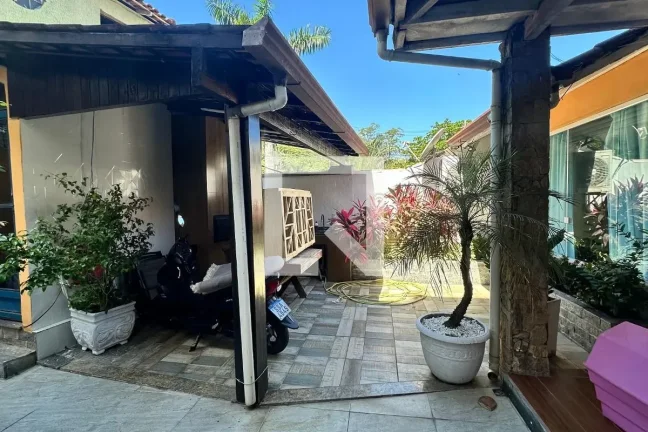 Imagem Casa à Venda - Vargem Pequena, 2 Quartos, 400 m2