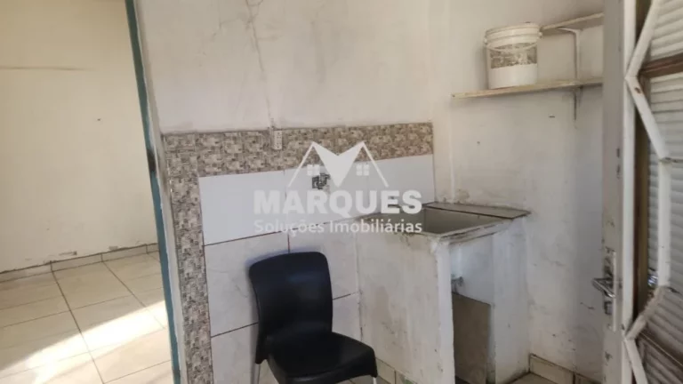 Imagem Imovel a venda de 3 dorms, c/ 1 edicula nos fundos