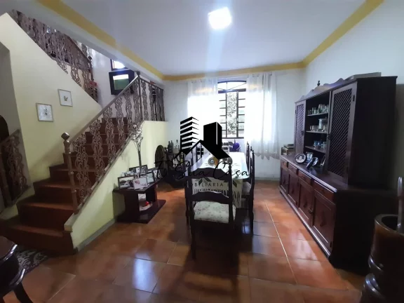 Imagem Casa a Venda 4 Quartos Bairro Eldorado Contagem MG
