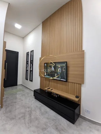 Imagem Casa térrea, 3 Dormitórios (3 suítes), 4 vagas, 300m², Condomínio Malibu.