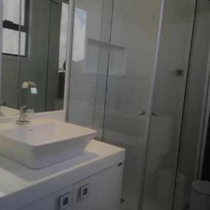 Imagem Apartamento à venda no Cond. Victoria Garden - 2/4 com suíte, área de lazer e vaga de garagem.