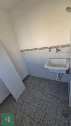 Imagem Apartamento para alugar em São Paulo, Jardim Santa Emília, com 2 quartos, 64m2