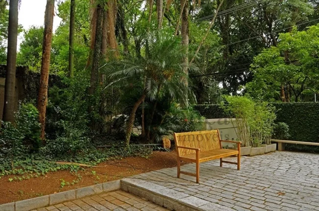 Imagem Apartamento Alto de Pinheiros com 186m², conforto e diversão ao seu alcance.