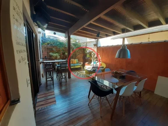 Imagem CASA Sobrado em condominio 2 quartos, sala , cozinha e ambiente aberto , área goumet, 2 vagas na garagem , piscina