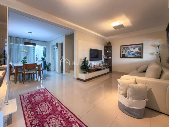 Imagem Casa com excelente padrão de acabamento em condomínio unindo conforto, privacidade e funcionalidad...