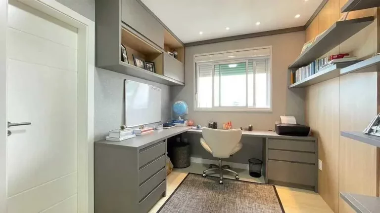 Imagem Apartamento mobiliado com 4 suítes sendo 2 plenas e 2 demi, 3 vagas de em Balneário Camboriú/SC