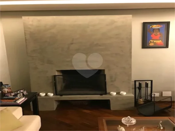 Imagem Apartamento à venda com 3 quartos, sendo 1 suíte, no condomínio Ouro Preto, São Paulo - SP