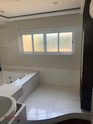 Imagem Duplex em São Paulo, Alto da Lapa, com 7 quartos, 390m²