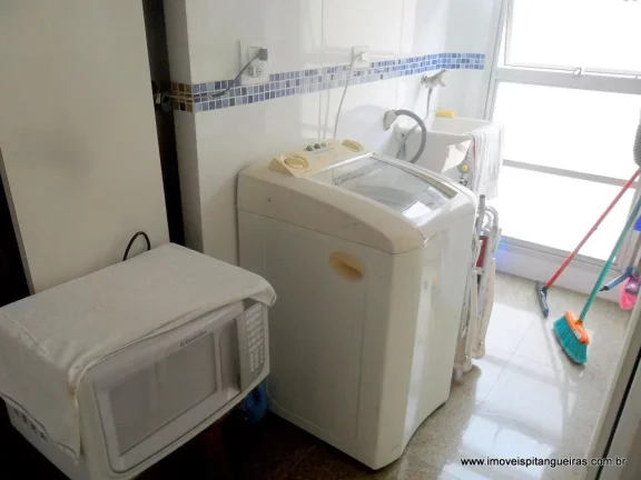 Imagem Cobertura com piscina e churrasqueira - 300 metros da praia - 01 vaga de garagem.