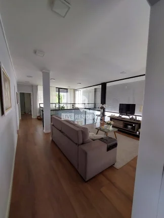 Imagem Linda casa em Condomínio bem localizado !