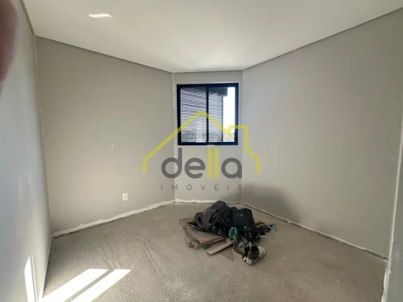 Imagem Apartamento com 3 Dormitorios e 2 vagas de garagem no bairro Saguaçu.
