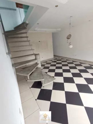 Imagem Sobrado à venda, com 5 quartos, 100m2