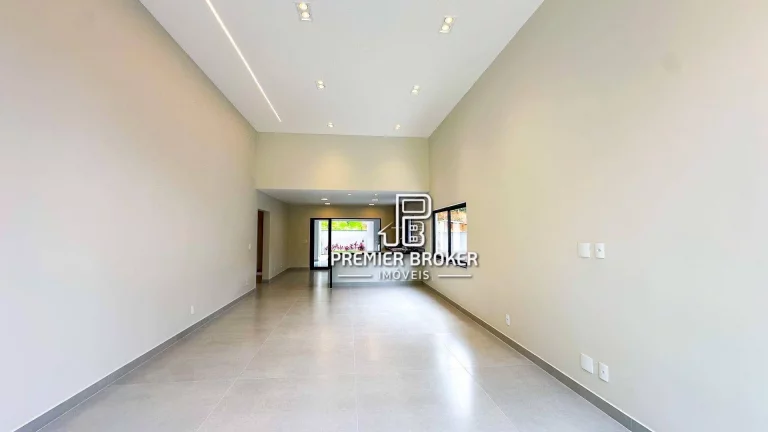 Imagem Casa com 3 dormitórios à venda, 200 m² por R$ 1.490.000,00 - Vale do Paraíso - Teresópolis/RJ