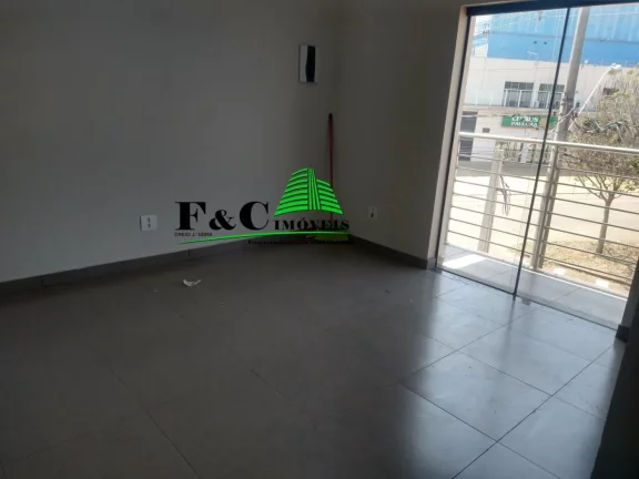 Imagem Barracão para Venda em Limeira, Jardim Porto Real IV, 3 banheiros