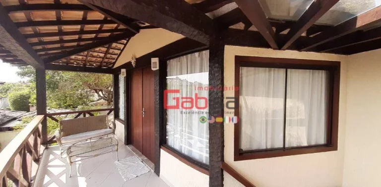 Imagem Casa com 5 dormitórios à venda, 330 m² por R$ 3.000.000 - Geribá - Armação dos Búzios/RJ