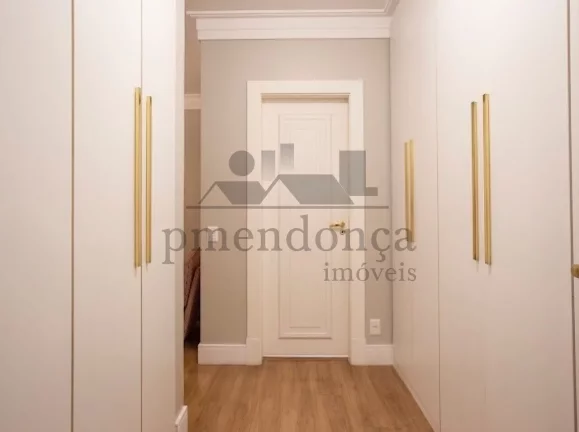 Imagem Apartamento Higienópolis 1 por andar com 323m², 4 quartos (2 suítes) e 2 vagas!