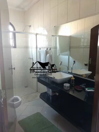 Imagem Casa-Sobrado-para-Venda-em-Parque-do-Sol-Guaratingueta-SP
