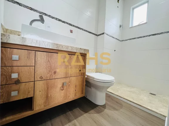 Imagem Ampla Cobertura Duplex com 172 m² Privativos no Santo Antônio. Imagine viver em um espaço amplo e...