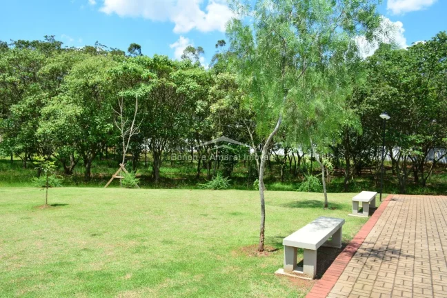 Imagem Casa à venda no Condomínio Residencial Athenas, no bairro Morumbi, Paulínia.

Você quer morar em...