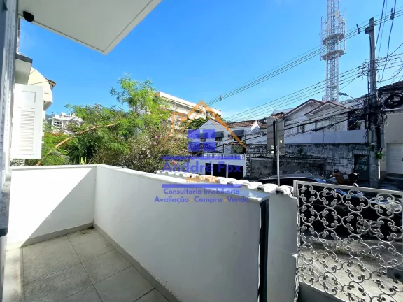 Imagem Apartamento Garden, 2 quartos, 2 banheiros, cozinha, dependências completas, sem condomínio à venda, 100 M², por R$ 390.000 - Grajaú - Rio de Janeiro / RJ.